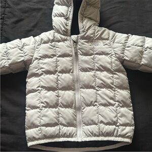 The North Face Light Gray Quilted Jacket